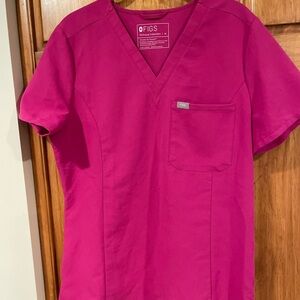 Women’s Scrub Top by Figs size medium